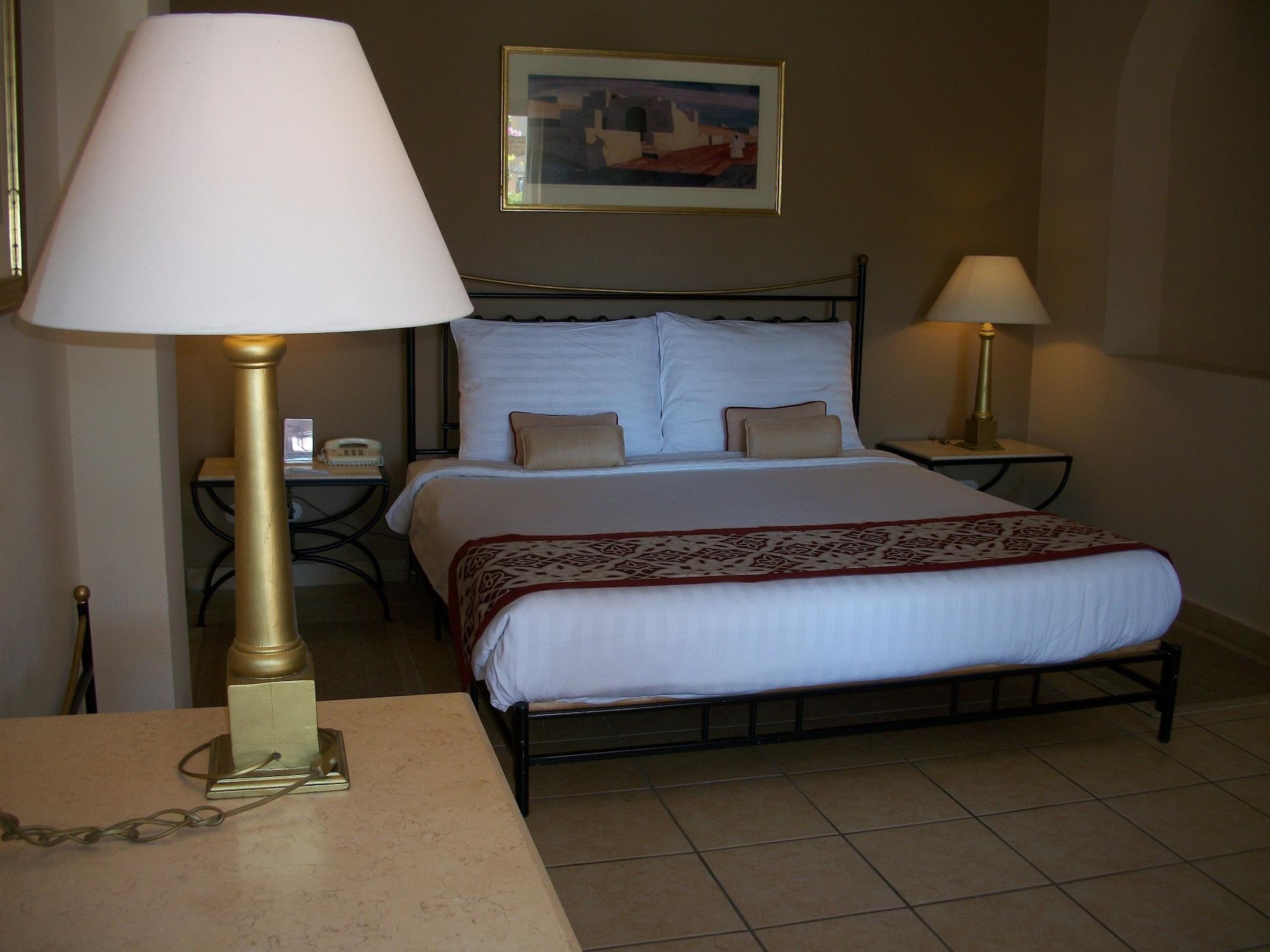 Jaz Makadi Saraya Resort Hurghada Esterno foto A bedroom