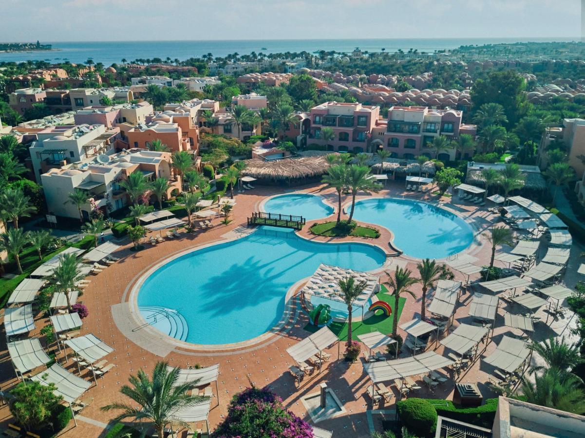 Jaz Makadi Saraya Resort Hurghada Esterno foto Aerial view of the resort